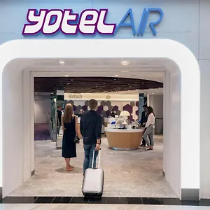 Yotelair Changi Airport Landside 4*, Singapore Singapore